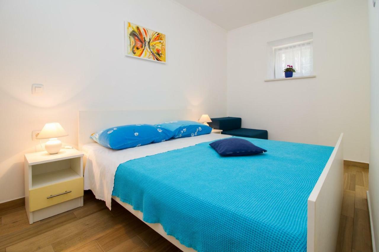 Studio Apartment Zeljka Pula Zewnętrze zdjęcie